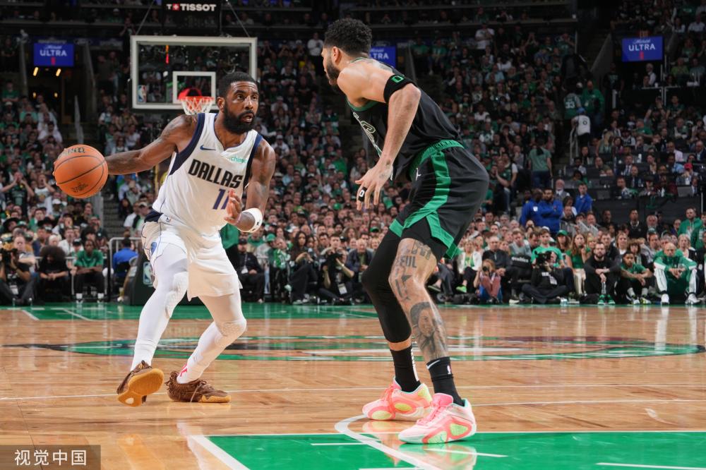 年轻球员的 年轻球员的